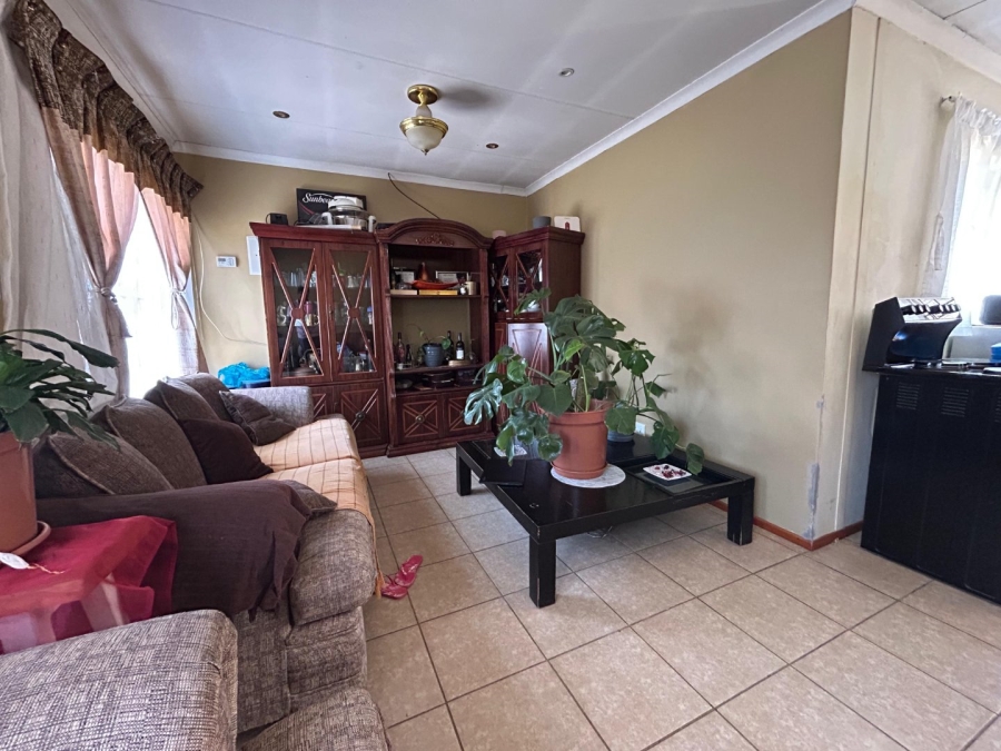 3 Bedroom Property for Sale in Vista Park Free State